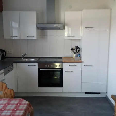 In Ruhiger Lage Mit Grossem Garten Casa vacanze *